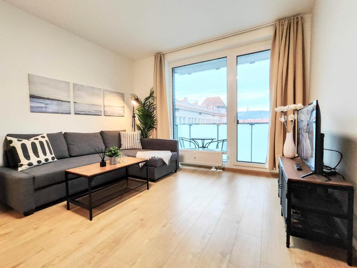 Yarn - Brand New - Free Parking - Balcony With City View - Central Shopping Mall Bratislava Exteriér fotografie